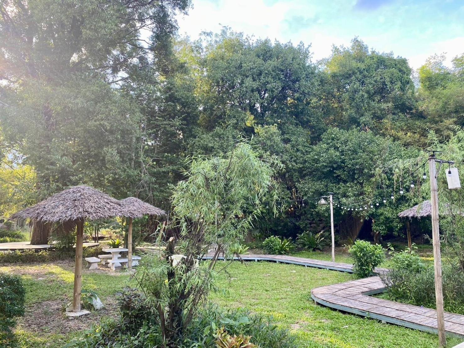 Baan Nai Baan Nok Resort Nakhon Nayok Extérieur photo