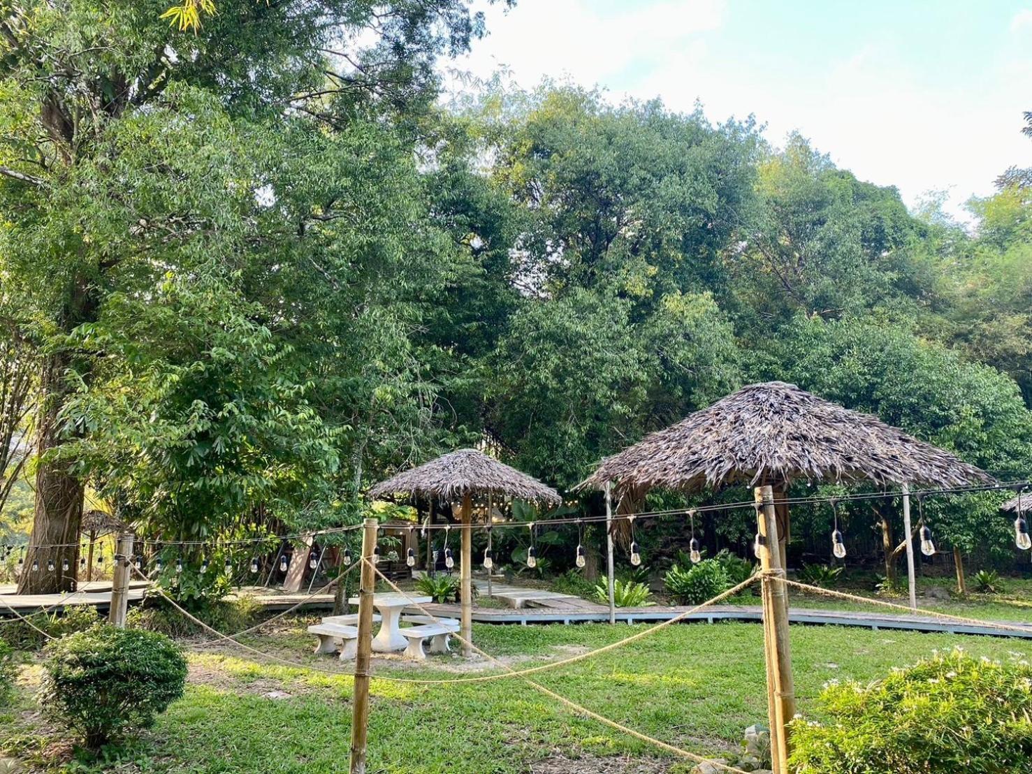 Baan Nai Baan Nok Resort Nakhon Nayok Extérieur photo