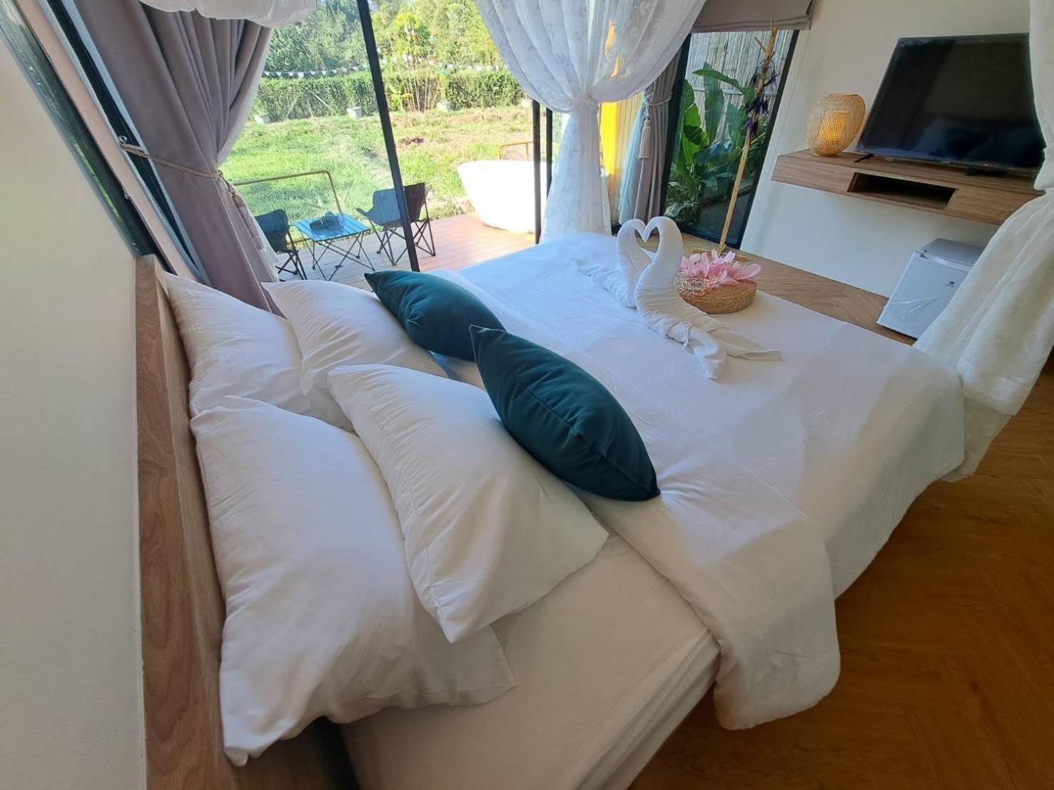 Baan Nai Baan Nok Resort Nakhon Nayok Extérieur photo