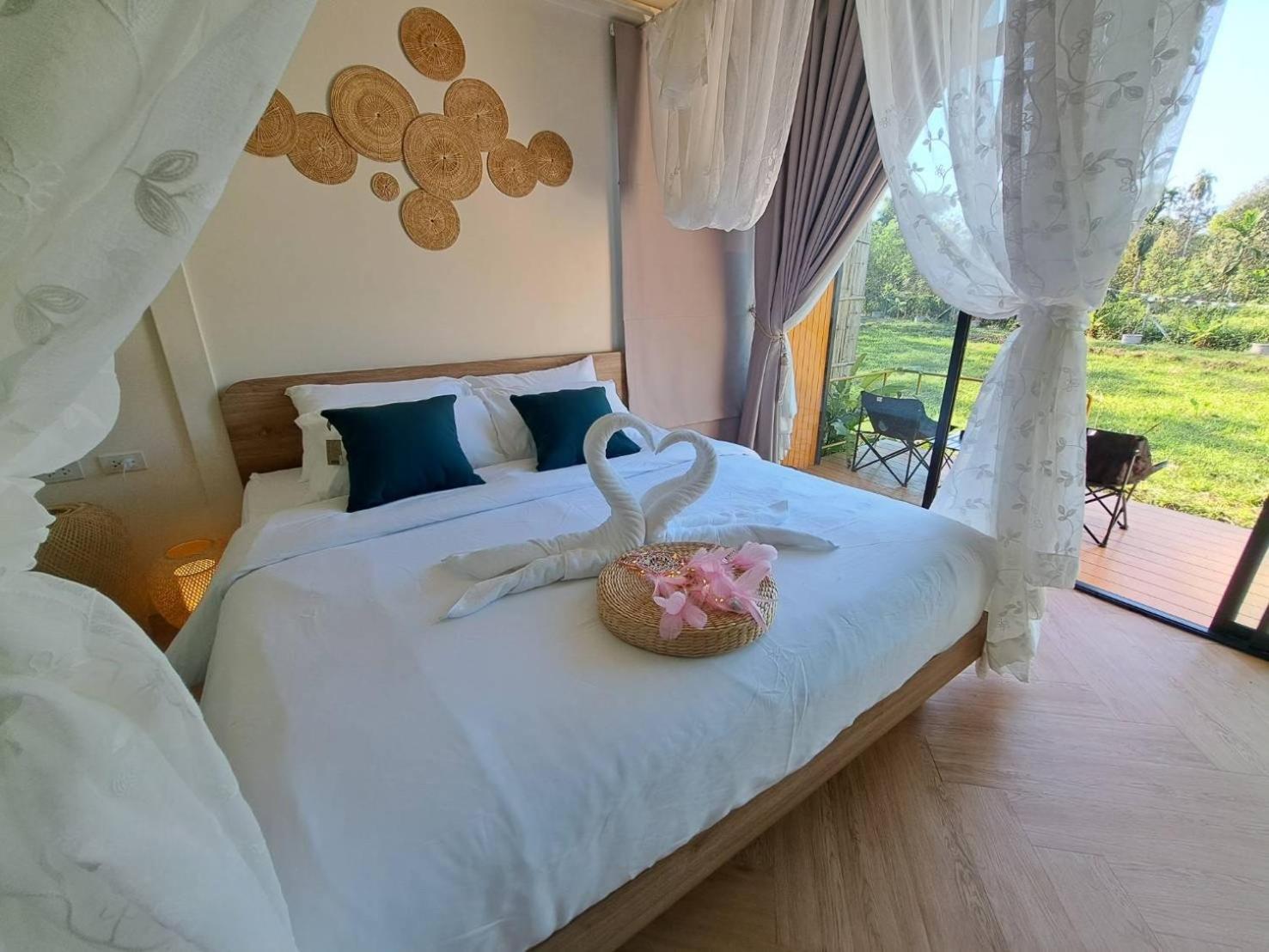 Baan Nai Baan Nok Resort Nakhon Nayok Extérieur photo